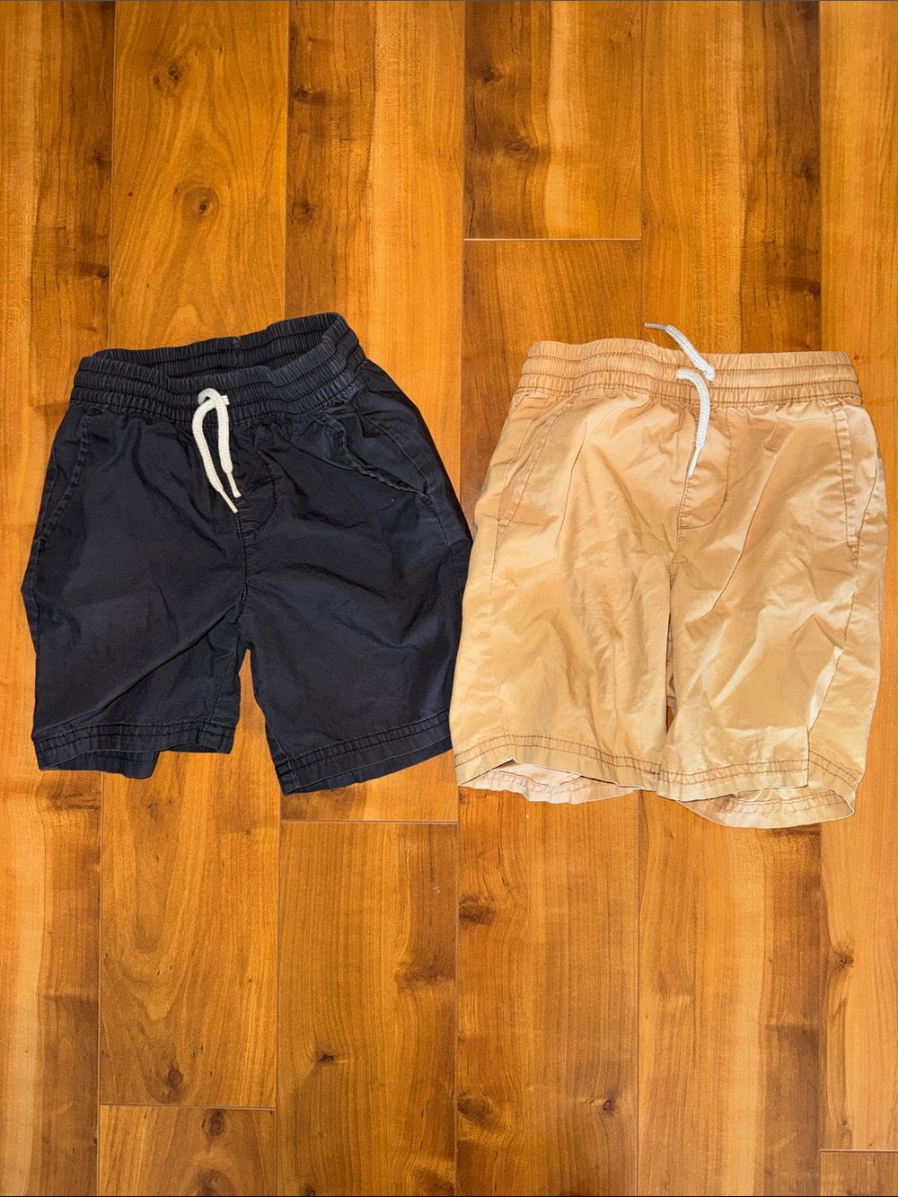 Old Navy Boys Pull-On Shorts in Navy and Khaki